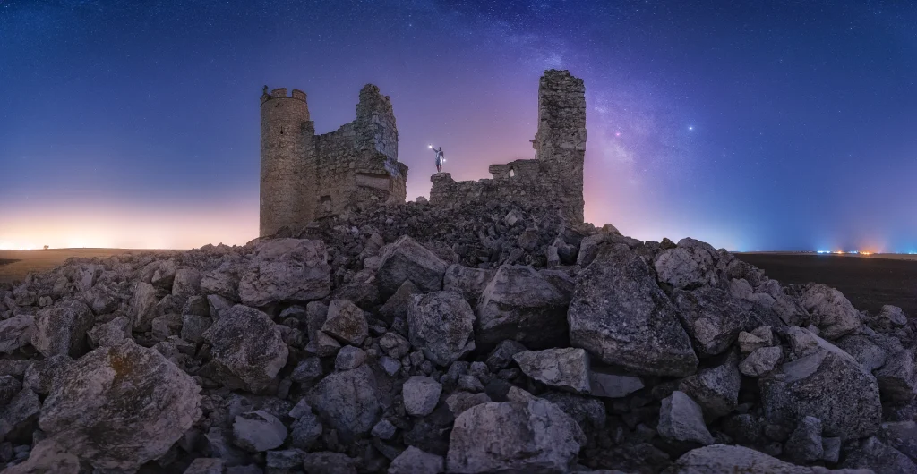 En Ruinas