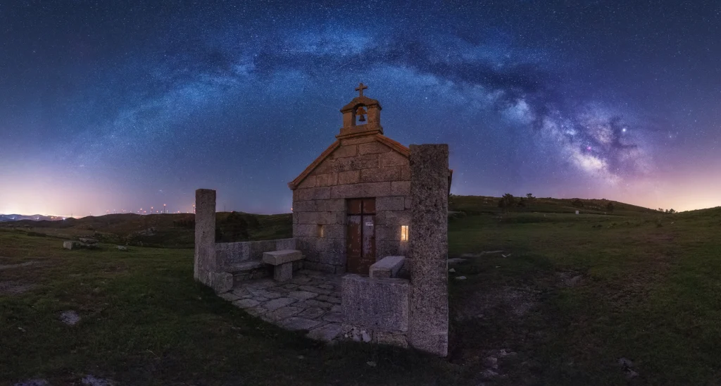 Ermita nocturna